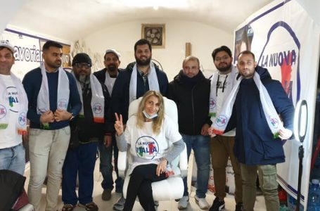 La Nuova Italia augura un Buon 2022 a tutti e lancia l’appello: “Vacciniamoci”
